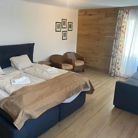 Stranachwirt Hotel 3*